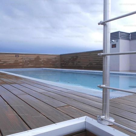 Koris Pool Apartments Будапеща Екстериор снимка